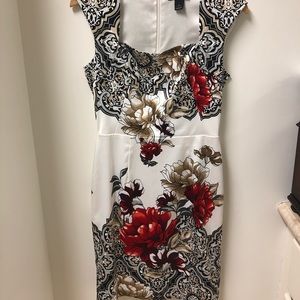 WHBM sleeveless floral dress size 4